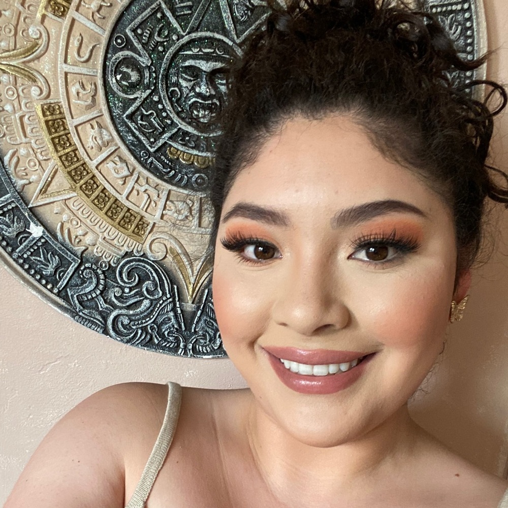 Meet your Posher, Janet